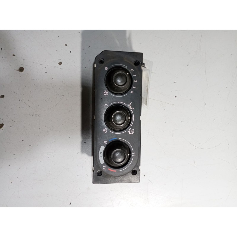 Recambio de mando calefaccion / aire acondicionado para daf serie xf106 referencia OEM IAM   