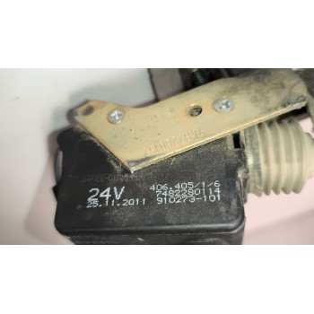 Recambio de cerradura puerta delantera izquierda para renault magnum ab diesel referencia OEM IAM 7482280152  