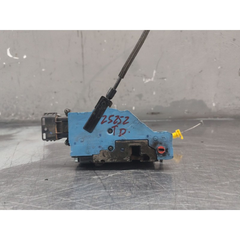 Recambio de cerradura puerta trasera derecha para peugeot 207 sw confort referencia OEM IAM 24097816 25095816 - Blanco 2