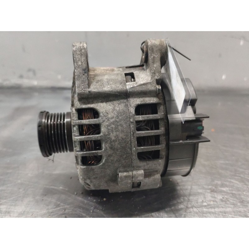 Recambio de alternador para renault trafic combi (ab 4.01) 1.9 diesel referencia OEM IAM 106251585 - Blanco 3