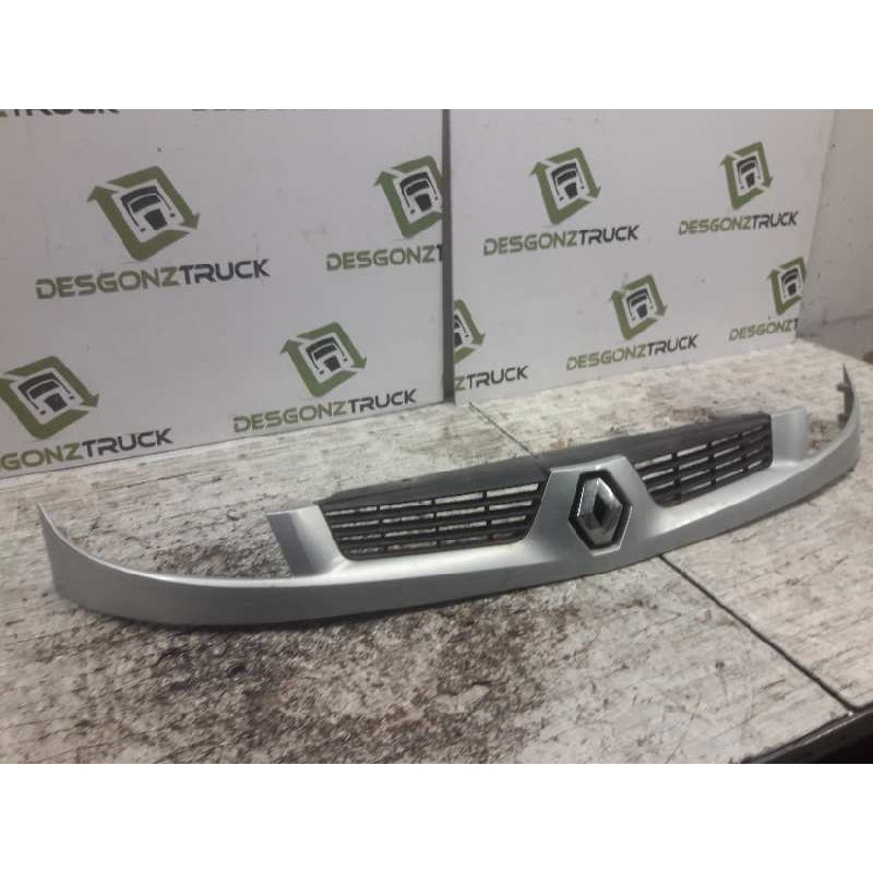 Recambio de rejilla delantera central para renault kangoo (f/kc0) authentique 4x4 referencia OEM IAM - Gris 2