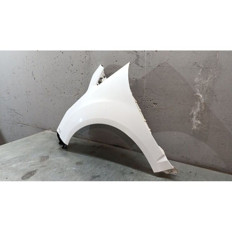 Recambio de aleta delantera izquierda para ford c-max 1.6 tdci cat referencia OEM IAM - Blanco 4