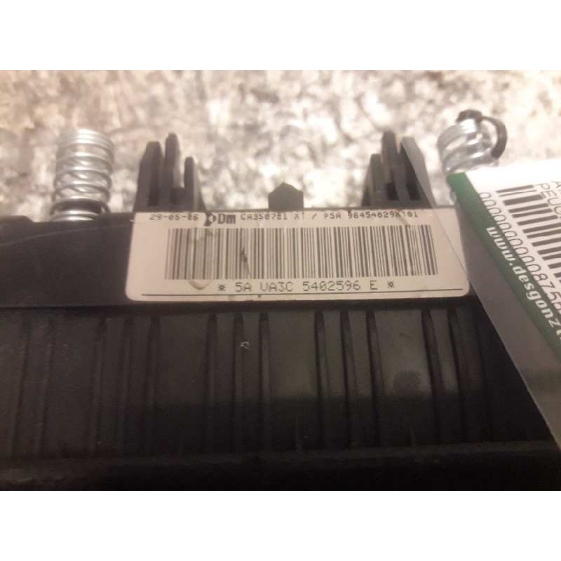 Recambio de airbag delantero izquierdo para peugeot partner (s2) combi plus referencia OEM IAM 96454029XT 3