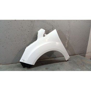 Recambio de aleta delantera izquierda para ford c-max 1.6 tdci cat referencia OEM IAM   