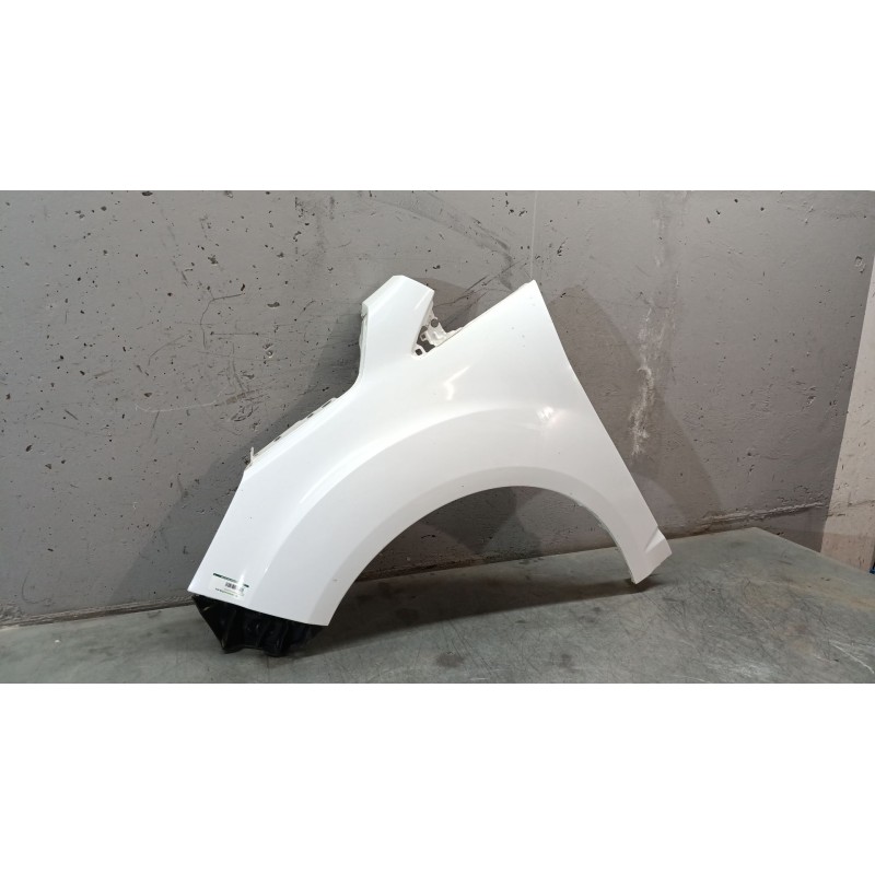 Recambio de aleta delantera izquierda para ford c-max 1.6 tdci cat referencia OEM IAM - Blanco 5