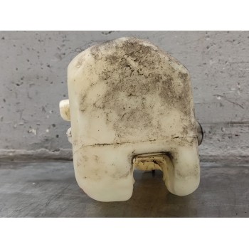 Recambio de deposito limpia para peugeot 207 sw confort referencia OEM IAM   