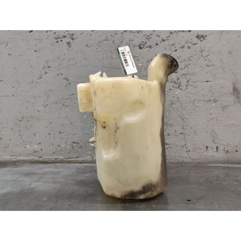 Recambio de deposito limpia para peugeot 207 sw confort referencia OEM IAM - Blanco 5