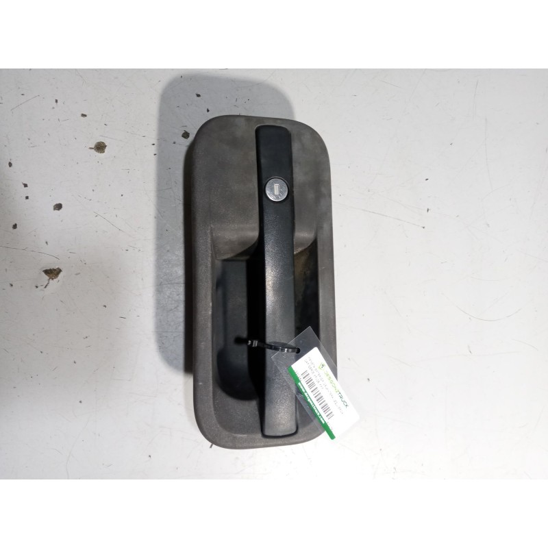 Recambio de maneta exterior delantera izquierda para daf serie xf106 referencia OEM IAM 1832760  