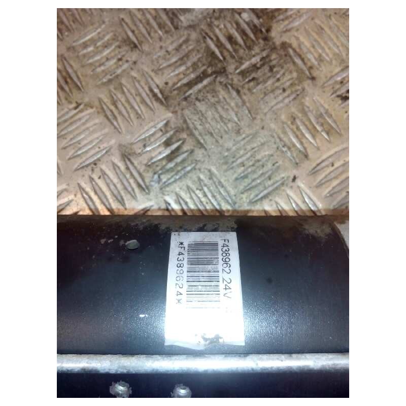 Recambio de motor arranque para iveco eurocargo tector chasis  (modelo 180 e 28) tráfico urbano referencia OEM IAM 4