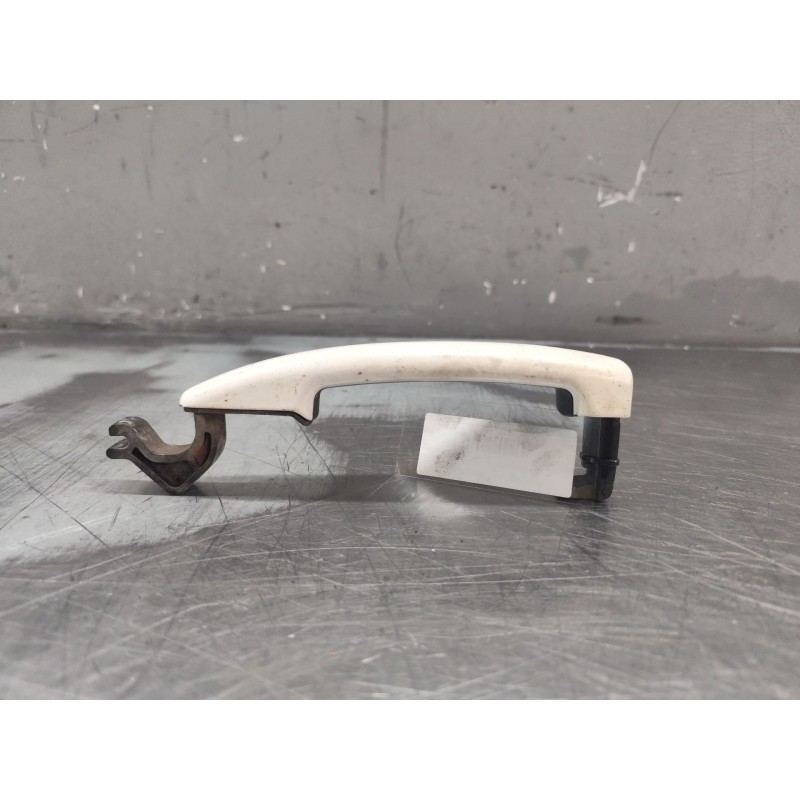 Recambio de maneta exterior delantera derecha para peugeot 207 sw confort referencia OEM IAM   