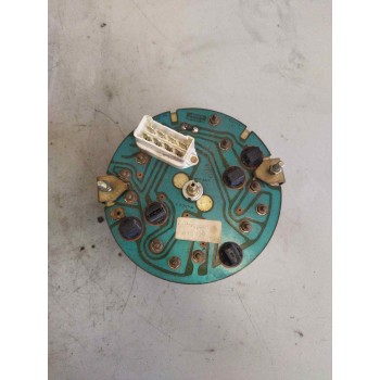 Recambio de cuadro instrumentos para nissan l - 50.095 referencia OEM IAM 13200251 INDICADOR COMBUSTIBLE INDICADOR TEMPERATURA A