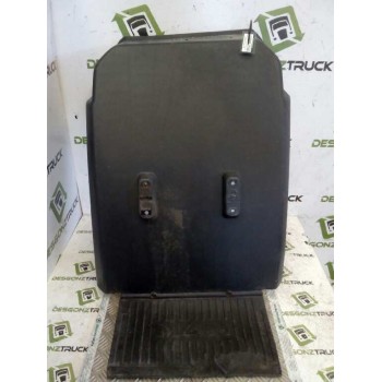 Recambio de guardabarros delantero izquierdo para man l 2000 evolution l 2000 fg llc m (largura mediana) referencia OEM IAM   