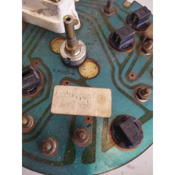 Recambio de cuadro instrumentos para nissan l - 50.095 referencia OEM IAM 13200251 INDICADOR COMBUSTIBLE INDICADOR TEMPERATURA A