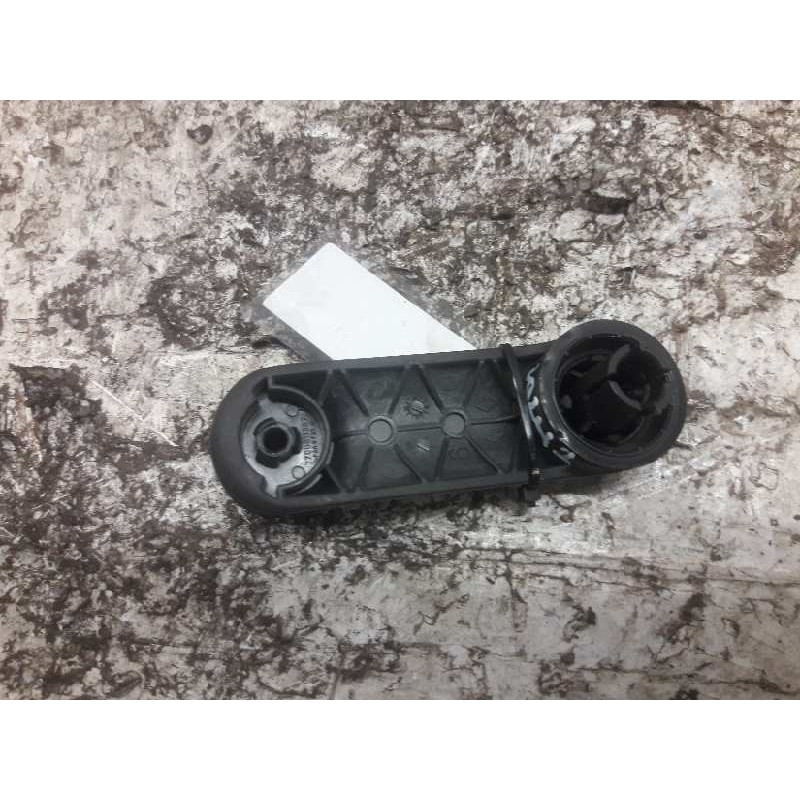 Recambio de maneta elevalunas trasera derecha para renault scenic ii authentique referencia OEM IAM 7700811387 - Gris 2