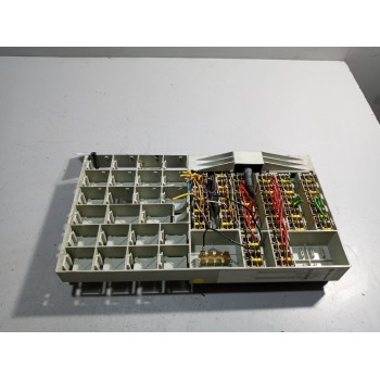 Recambio de caja reles / fusibles para scania r i r 480 referencia OEM IAM 1537850  