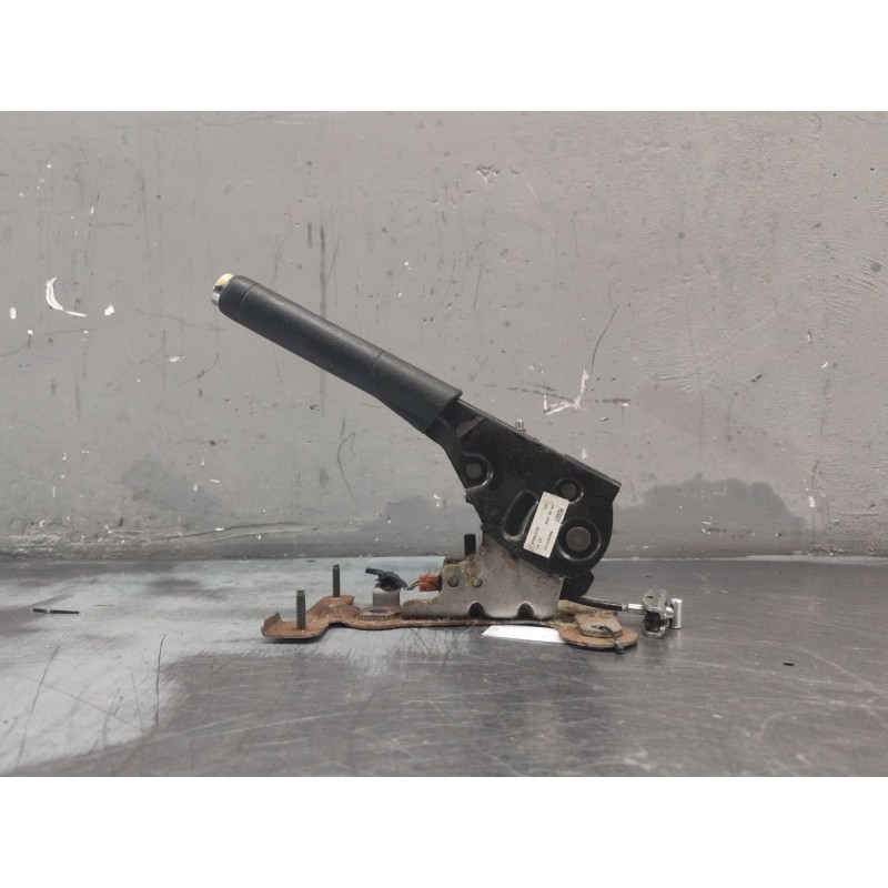 Recambio de palanca freno de mano para peugeot 207 sw confort referencia OEM IAM 96828471XT  