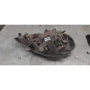 Recambio de faro izquierdo para renault trafic combi (ab 4.01) 1.9 diesel referencia OEM IAM   