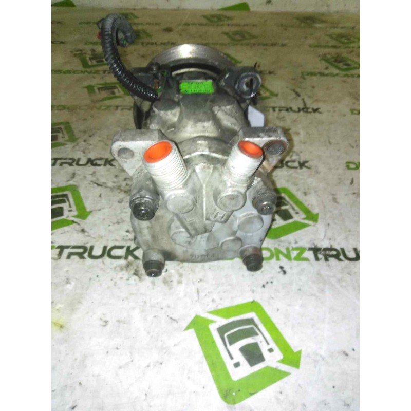 Recambio de compresor aire acondicionado para mercedes-benz axor 2-ejes 18 ton 2004 referencia OEM IAM UP-170 313611 MARCA:UNICL - Blanco 3