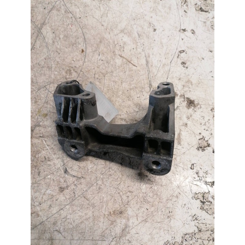 Recambio de soporte para ford focus berlina (cap) ambiente (d) referencia OEM IAM 6G9Q6030AA - Negro 3