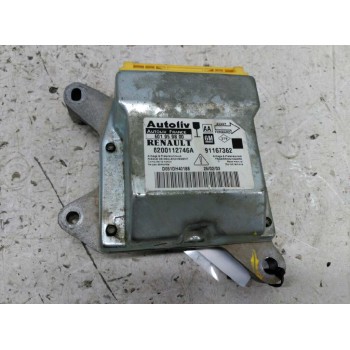 Recambio de centralita airbag para renault trafic combi (ab 4.01) passenger authentique combi corto referencia OEM IAM 820011274