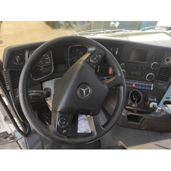 mercedes-benz actros bm 963.xxx 2-achser del año 2014