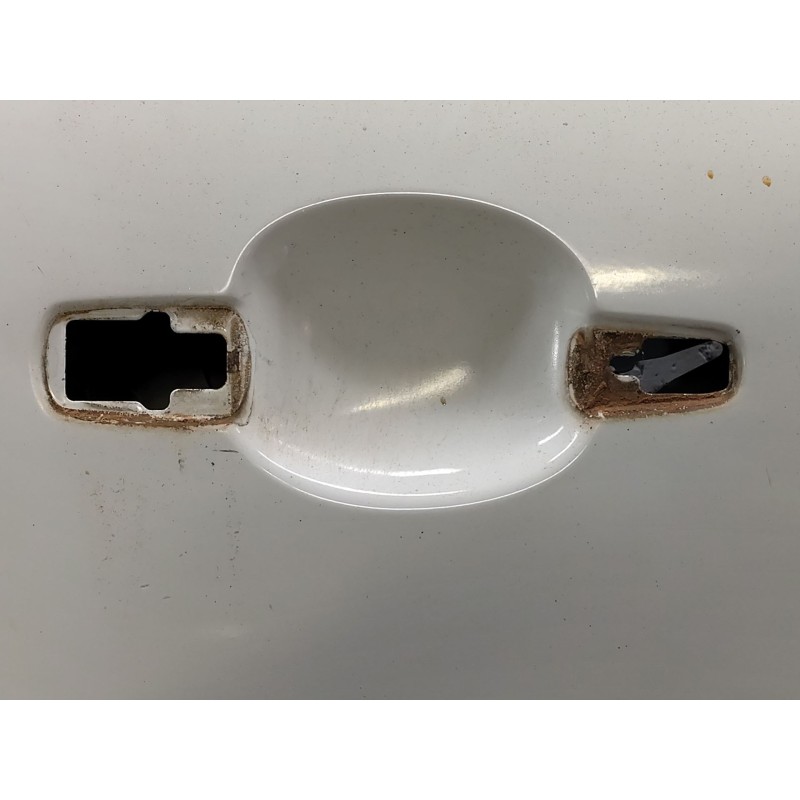 Recambio de puerta delantera derecha para peugeot 207 sw confort referencia OEM IAM - Blanco 2