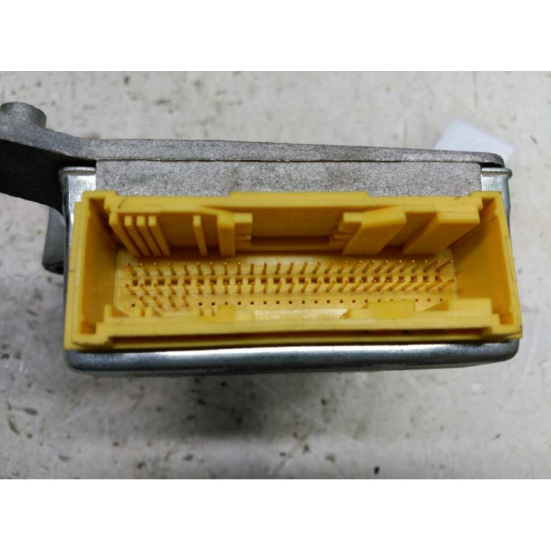 Recambio de centralita airbag para renault trafic combi (ab 4.01) passenger authentique combi corto referencia OEM IAM 820011274 - Blanco 3