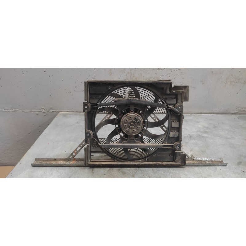 Recambio de electroventilador para bmw serie 5 berlina (e39) 2.5 turbodiesel cat referencia OEM IAM 64548370993 2