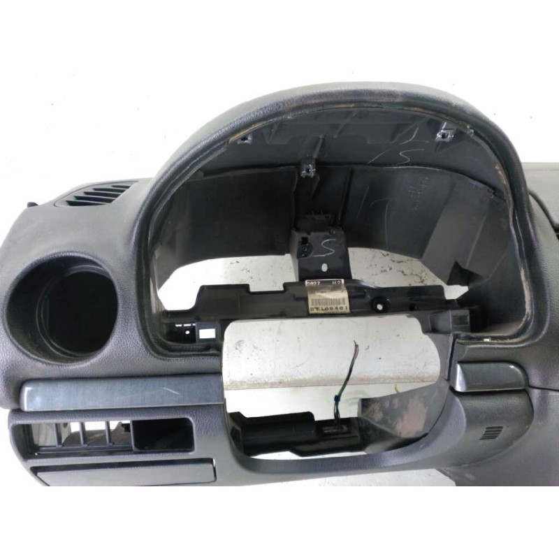 Recambio de salpicadero para mazda 6 berlina (gg) 2.0 crtd 143 active (4-ptas.) referencia OEM IAM - Gris 2