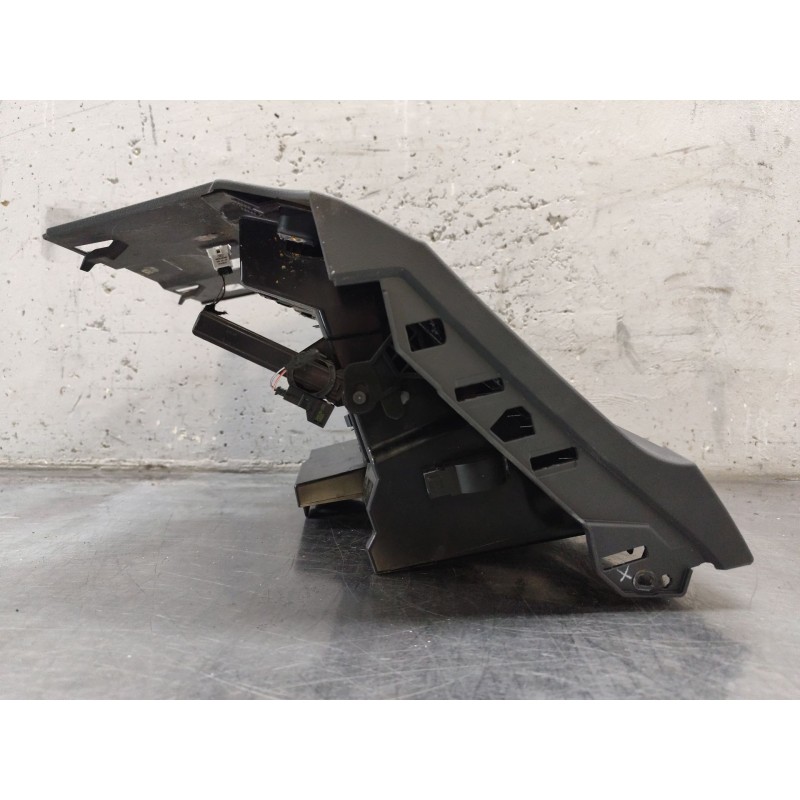 Recambio de guantera para audi q3 (f3b) 35 tdi quattro referencia OEM IAM - Blanco 2