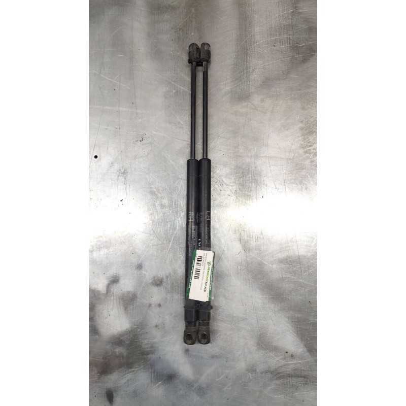 Recambio de amortiguadores maletero / porton para kia sportage concept 4x2 referencia OEM IAM
