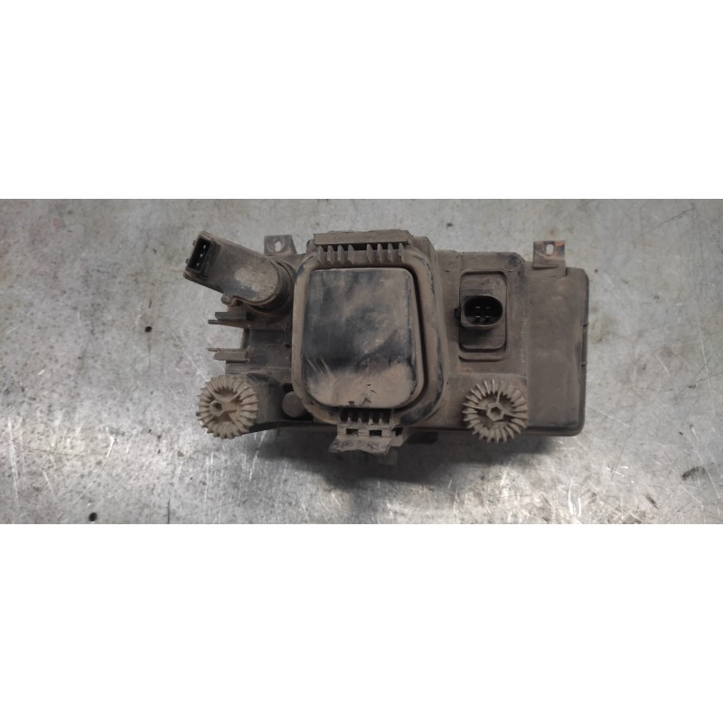 Recambio de faro derecho para seat inca (6k9) referencia OEM IAM - Blanco 2