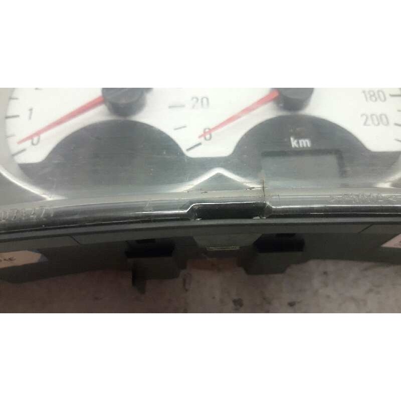 Recambio de cuadro instrumentos para opel corsa c referencia OEM IAM 13173355WJ - Rojo 2