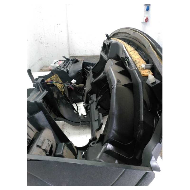 Recambio de salpicadero para mazda 6 berlina (gg) 2.0 crtd 143 active (4-ptas.) referencia OEM IAM - Gris 6
