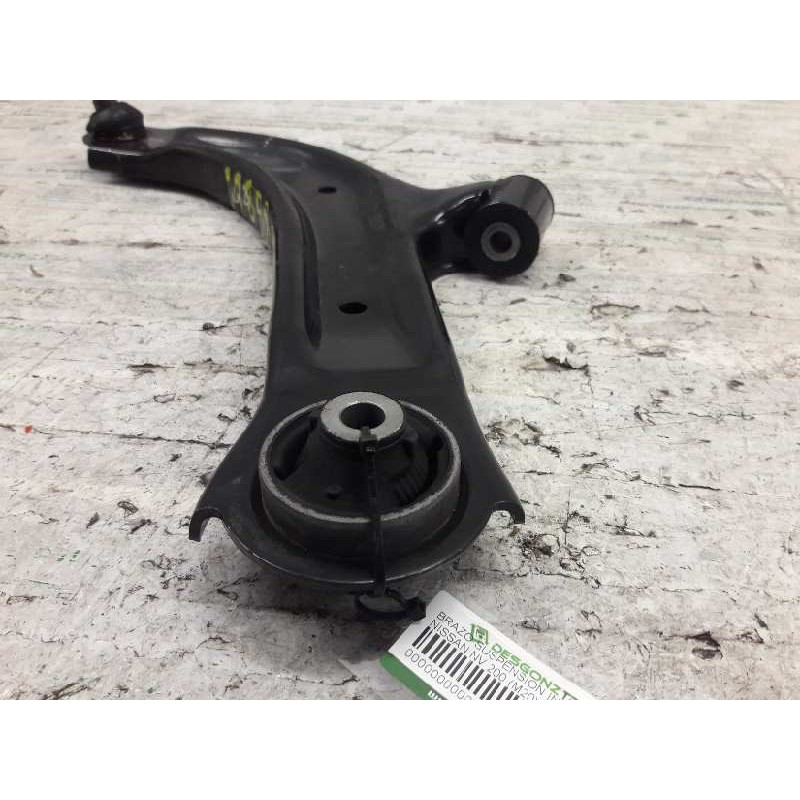 Recambio de brazo suspension inferior delantero izquierdo para nissan nv 200 (m20) evalia premium referencia OEM IAM - Blanco 3