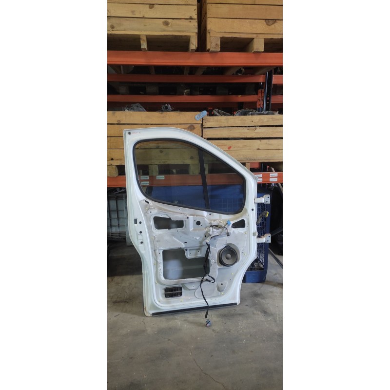 Recambio de puerta delantera izquierda para renault trafic combi (ab 4.01) 1.9 diesel referencia OEM IAM   