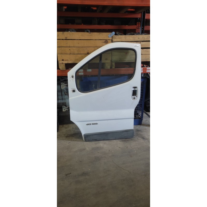 Recambio de puerta delantera izquierda para renault trafic combi (ab 4.01) 1.9 diesel referencia OEM IAM - Blanco 2