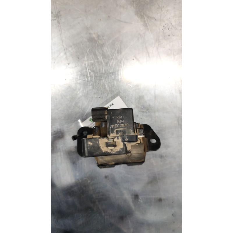 Recambio de cerradura maletero / porton para kia sportage concept 4x2 referencia OEM IAM 812303w000 3