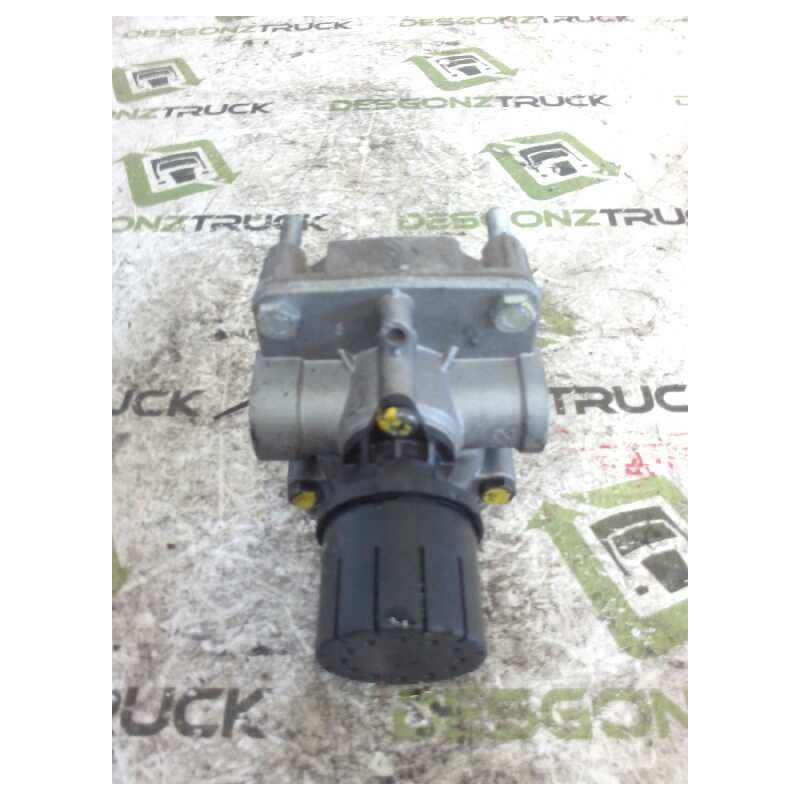 Recambio de valvula aire para scania serie 4 (p/r 144 l) fsa 530 (4x2) e2 corto cr 13 / 14 b referencia OEM IAM 9730110500  VALV - Blanco 3