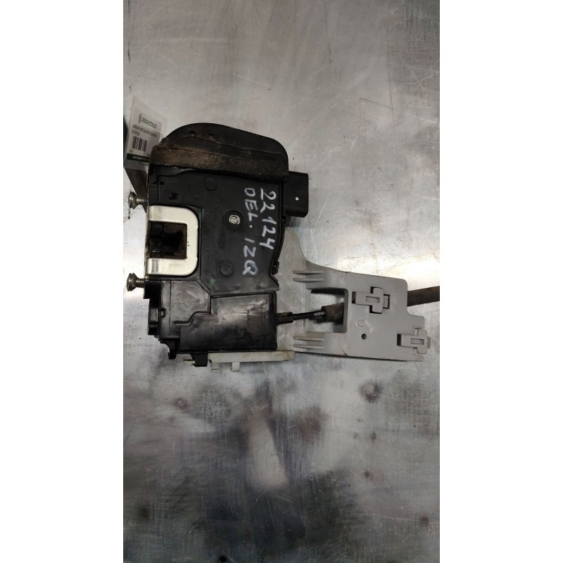 Recambio de cerradura puerta delantera izquierda para kia sportage concept 4x2 referencia OEM IAM 813103u000