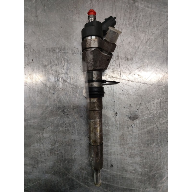 Recambio de inyector para iveco daily caja cerrada (1999 =>) referencia OEM IAM 0445120011  