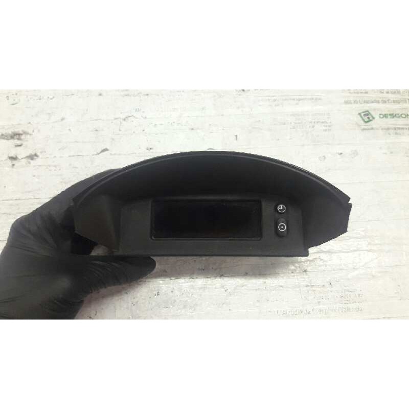 Recambio de pantalla multifuncion para opel corsa c referencia OEM IAM 13208191 317099190 102484100