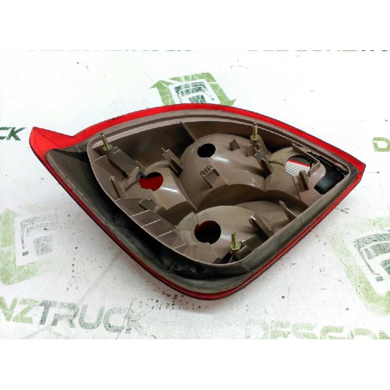 Recambio de piloto trasero derecho para ford fiesta berlina básico referencia OEM IAM - Verde 2
