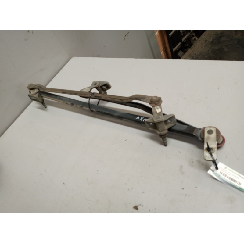 Recambio de articulacion limpia delantero para daf serie xf106 referencia OEM IAM 1335163  