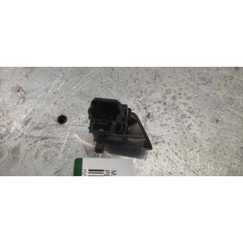 Recambio de mando cierre centralizado para peugeot 307 berlina (s2) x-line referencia OEM IAM 9636668477 4 PINS 2