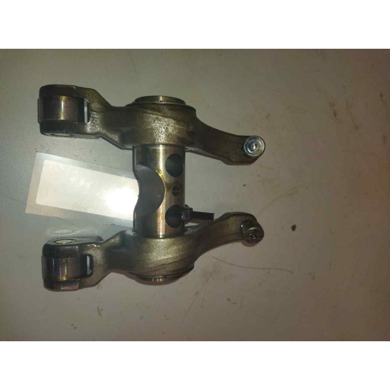 Recambio de balancin para man tgx 18.440 fg / 4x2 bl xl referencia OEM IAM 51042016195 51042016196 51042035065 - Amarillo 2