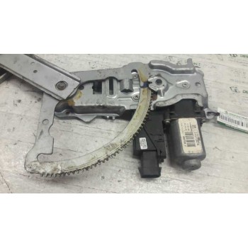 Recambio de elevalunas delantero derecho para opel corsa c referencia OEM IAM 13173074  