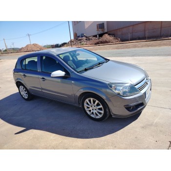 opel astra h berlina del año 2006