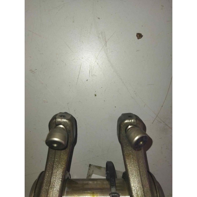 Recambio de balancin para man tgx 18.440 fg / 4x2 bl xl referencia OEM IAM 51042016195 51042016196 51042035065 - Amarillo 5