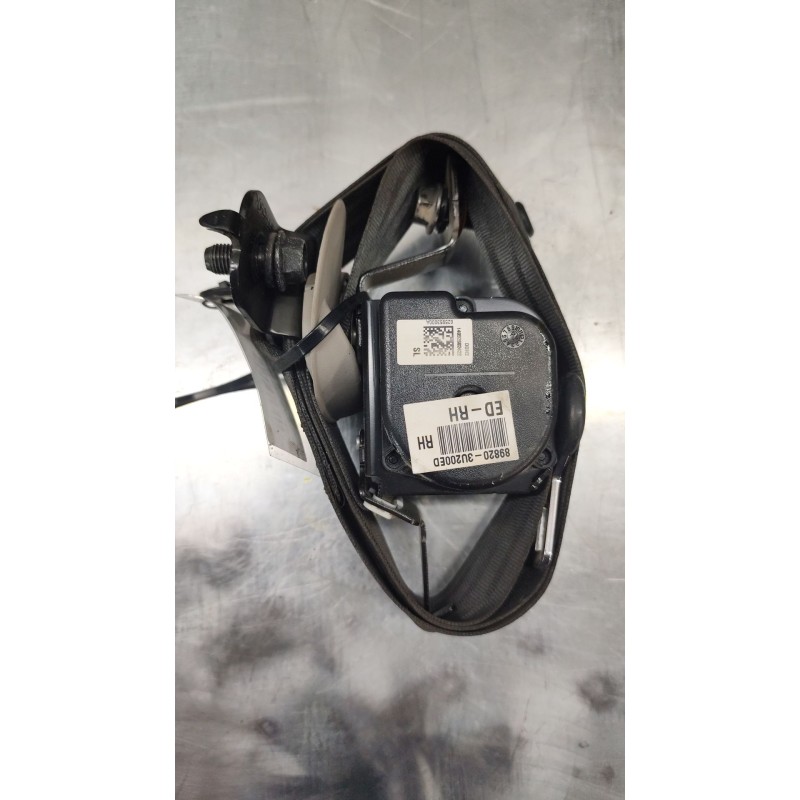 Recambio de cinturon seguridad trasero derecho para kia sportage concept 4x2 referencia OEM IAM 898103U200ED 3
